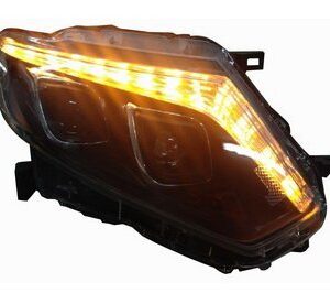Nissan X-trail T32 оптика передняя с ДХО / DRL healights