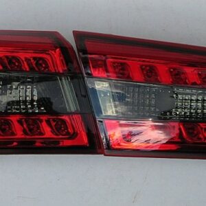 Mitsubishi Lancer X оптика задняя красная