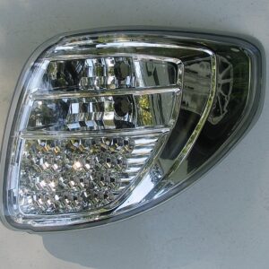 Suzuki SX-4 оптика задняя LED хром