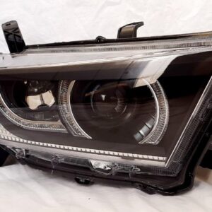 Toyota Highlander XU40 2012+ оптика передняя LED стиль Range Rover Evogue