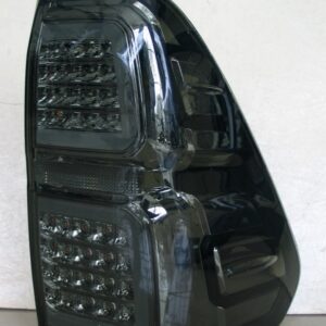 Toyota Hilux Revo 2014 оптика задняя тюнинг LED черная
