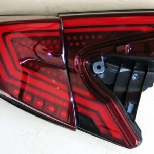 Toyota C-HR LED оптика задняя красная