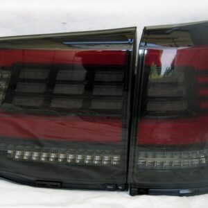 Toyota Land Cruiser 200 2016+ оптика задняя LED черно красная стиль ZW