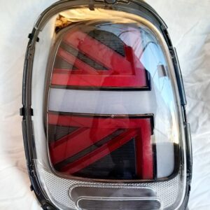 Mini Cooper F55/ F56/ F57 оптика задняя LED Union Jack стиль красно- черная V2