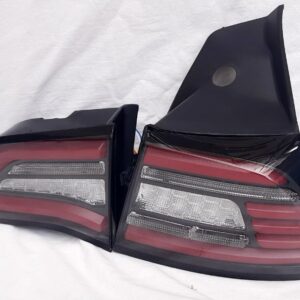 Tesla Model 3 оптика задняя красная LED стиль BW