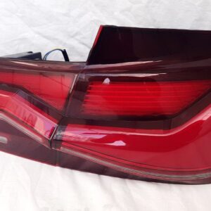 BMW 3 серии F30 2012+ оптика задняя M2 2023+ look красная